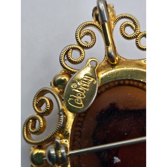Vintage D & E Juliana Amber Glass Metallic Cameo Pendant Brooch ETC8018 Book - Picture 6 of 6